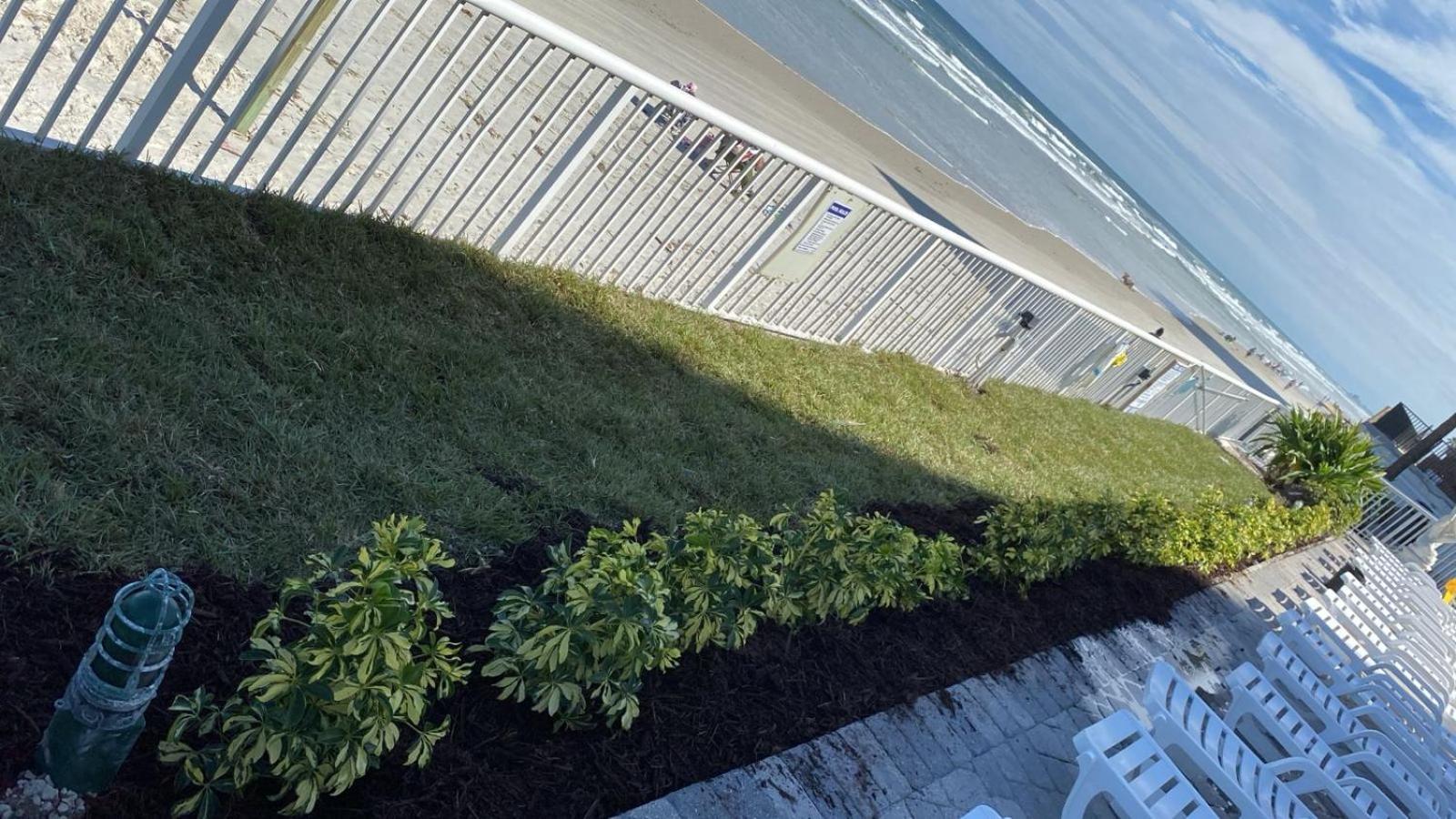 Emerald Shores Hotel - Daytona Beach Exterior photo