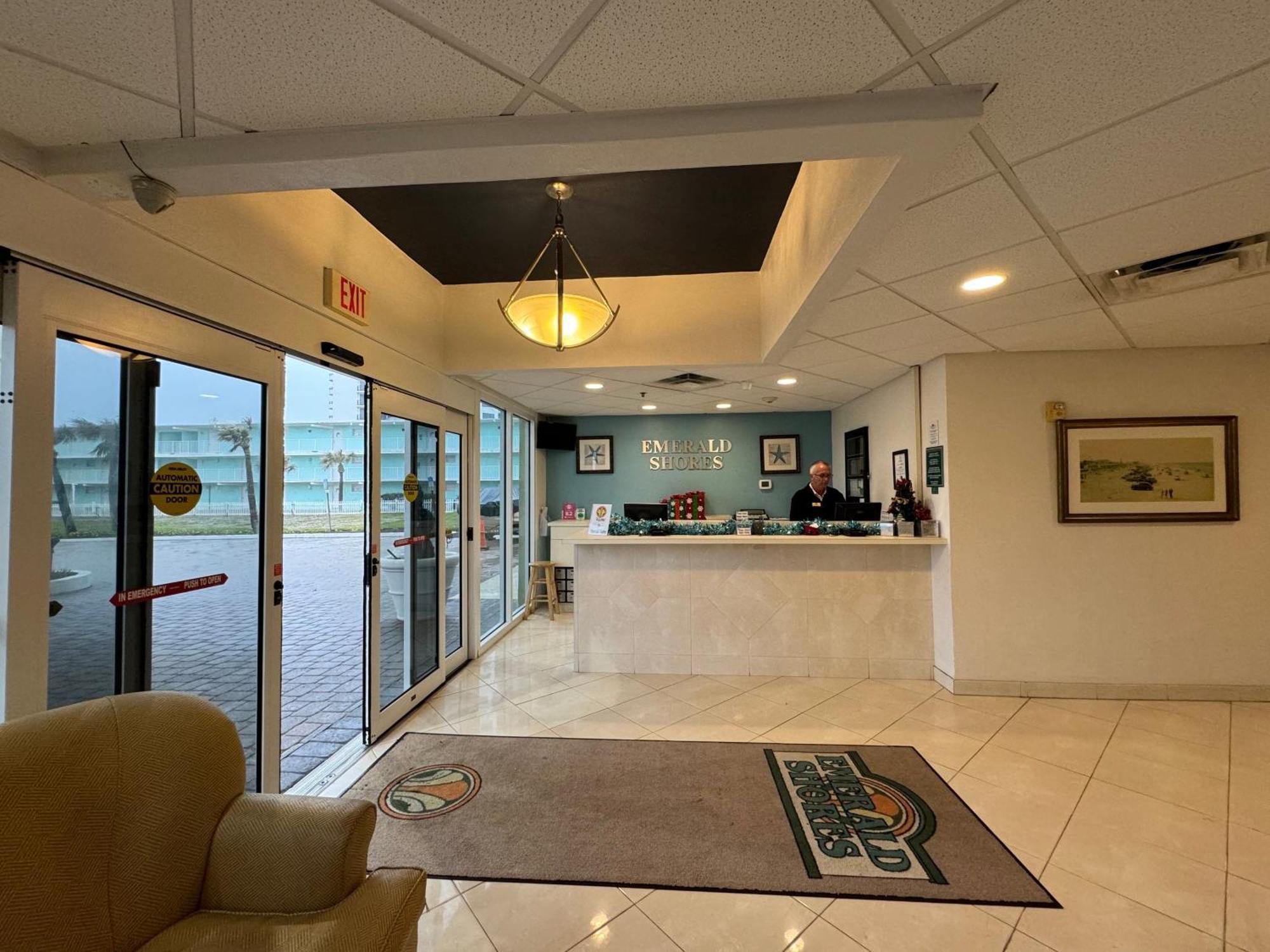 Emerald Shores Hotel - Daytona Beach Exterior photo